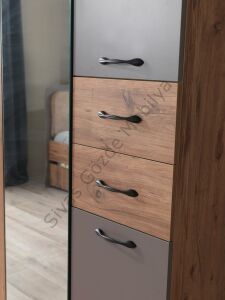 Aynalı 3 Kapılı 2 Çekmeceli Gardırop Elbise Dolabı 130x50x210cm